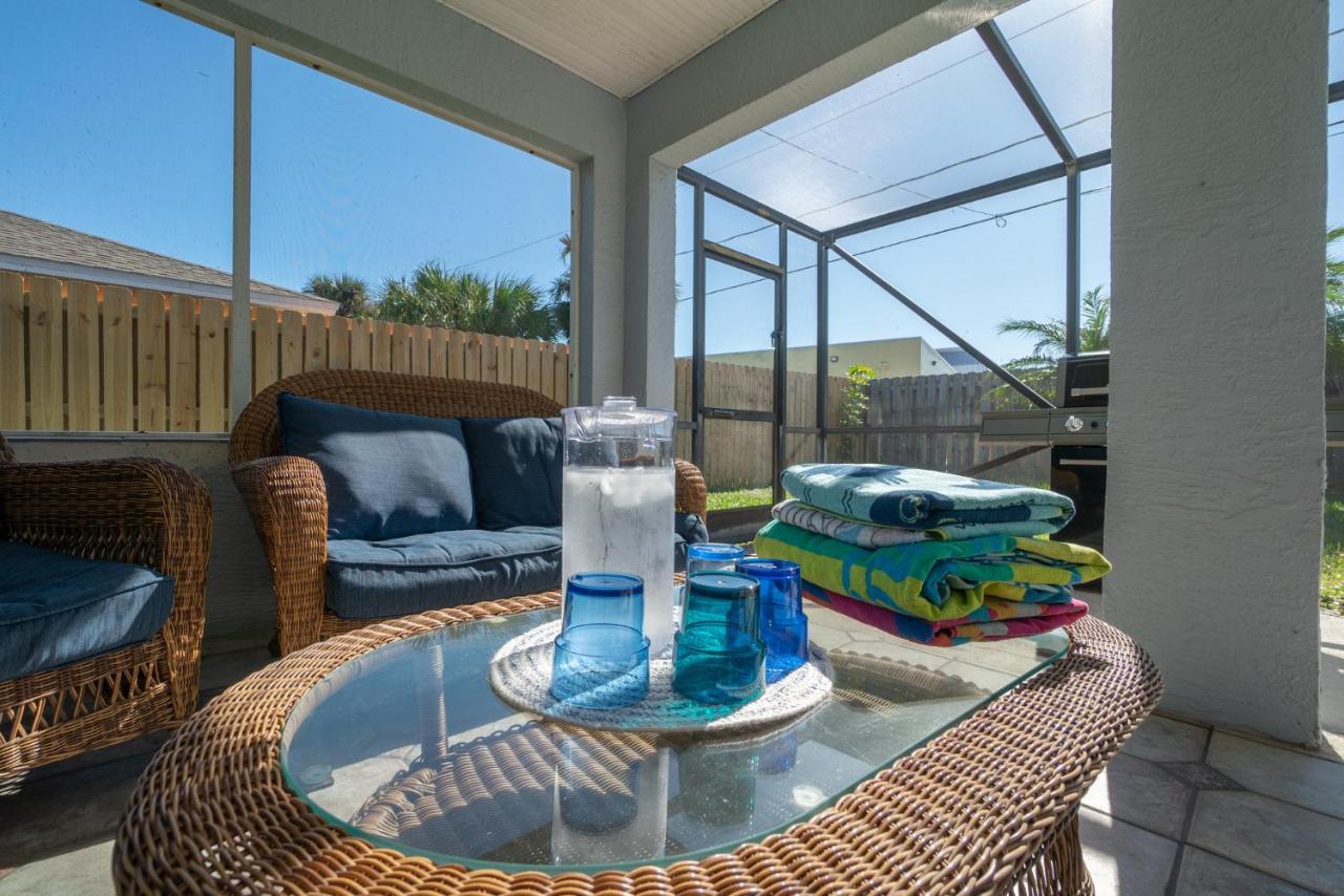 Oceanview Haven - 2Br Beach Townhome With Patio, Shared Heated Pool Steps From Paradise Beach Park! Melbourne Luaran gambar
